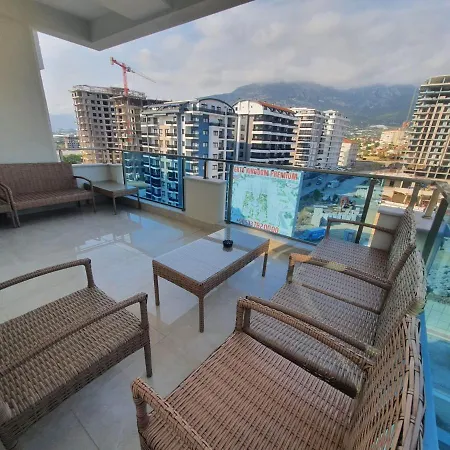 Yekta Kingdom Trade Center 1+1 Luxury Apartment