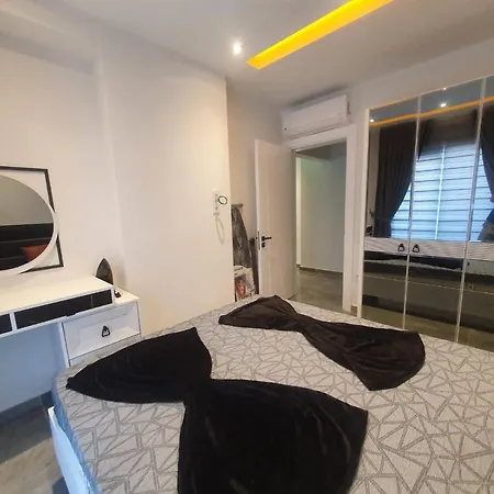 Yekta Kingdom Trade Center 1+1 Luxury *