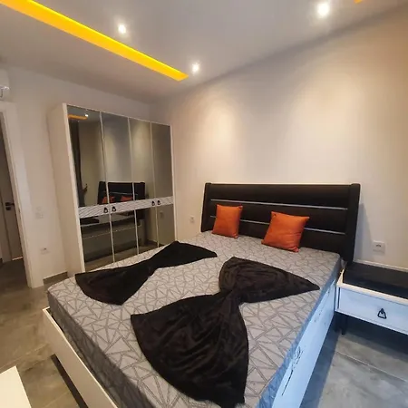 Yekta Kingdom Trade Center 1+1 Luxury Apartment Alanya