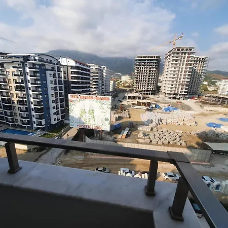 Apartment Yekta Kingdom Trade Center 1+1 Luxury Alanya
