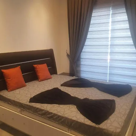 Apartment Yekta Kingdom Trade Center 1+1 Luxury Alanya